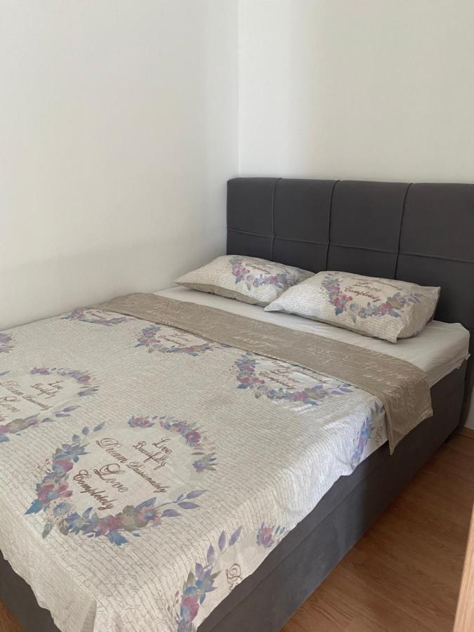 Apartman Marko Antonio 1 Apartment Криквеница Екстериор снимка