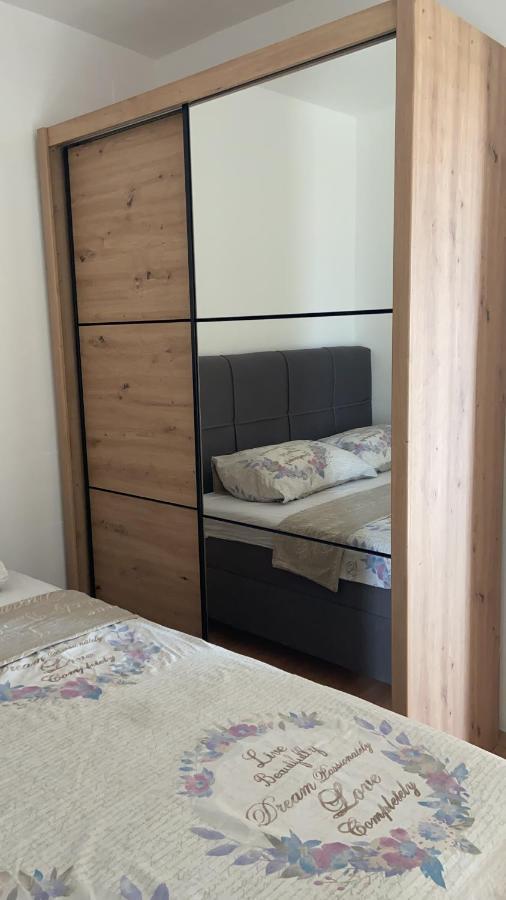 Apartman Marko Antonio 1 Apartment Криквеница Екстериор снимка